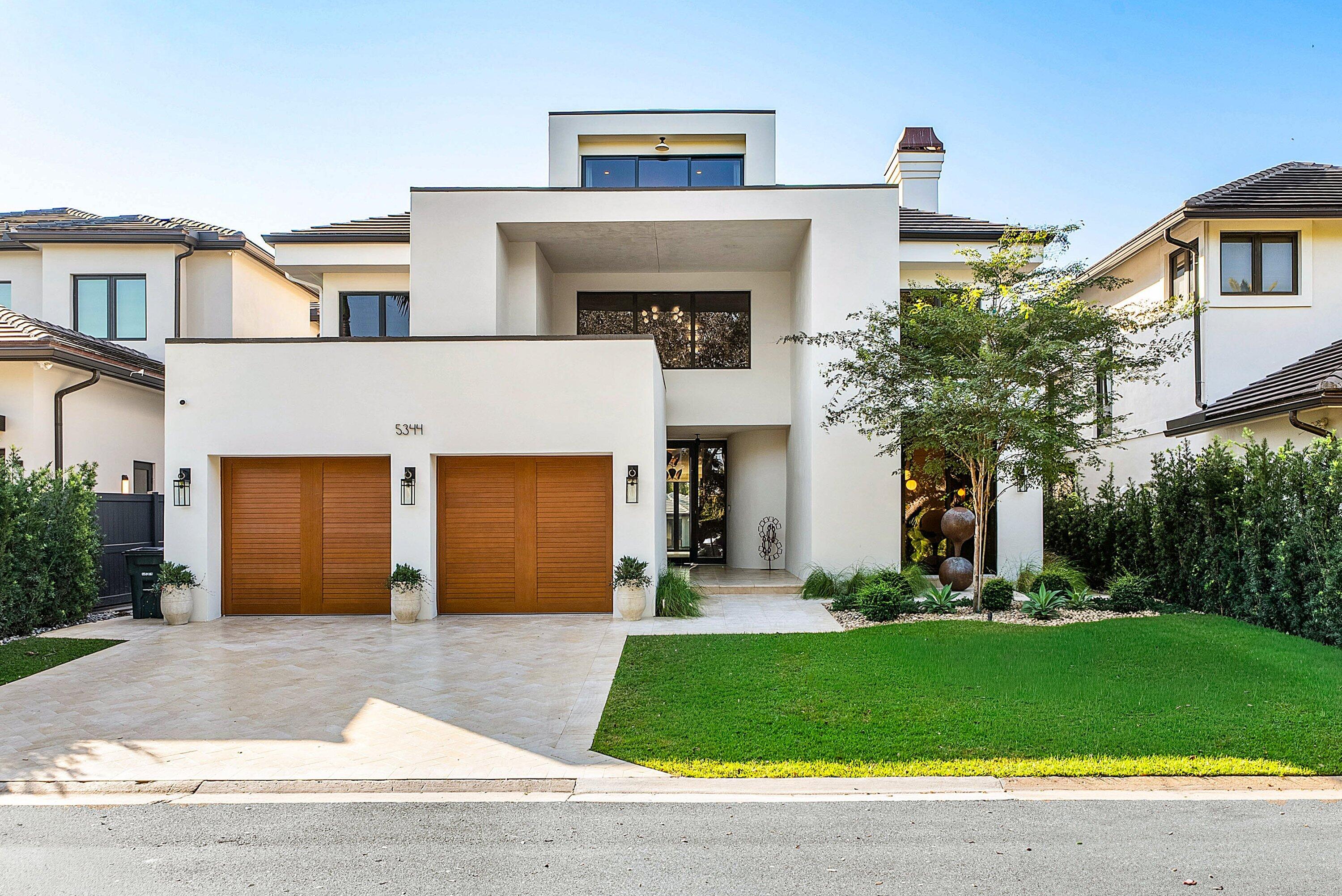 5344 Boca Marina
