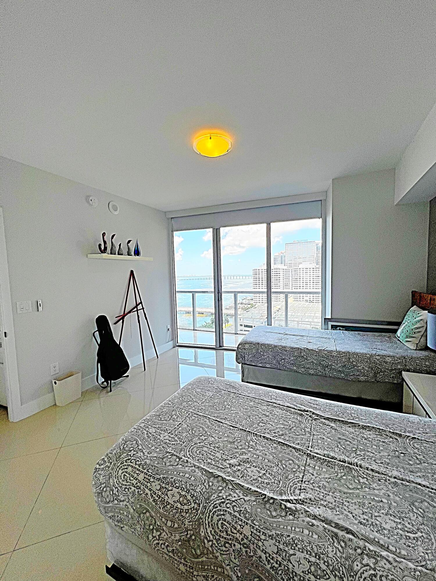 image Icon Brickell II17