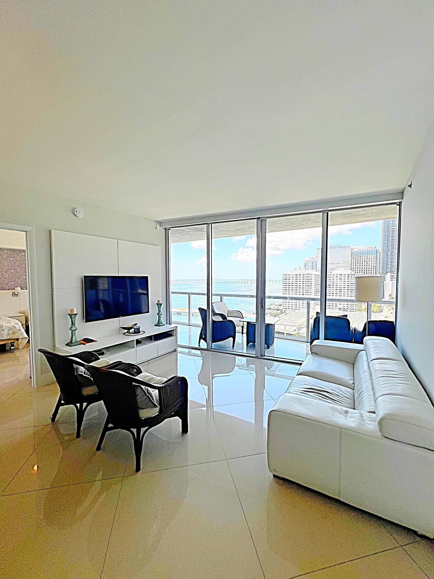 image Icon Brickell II26