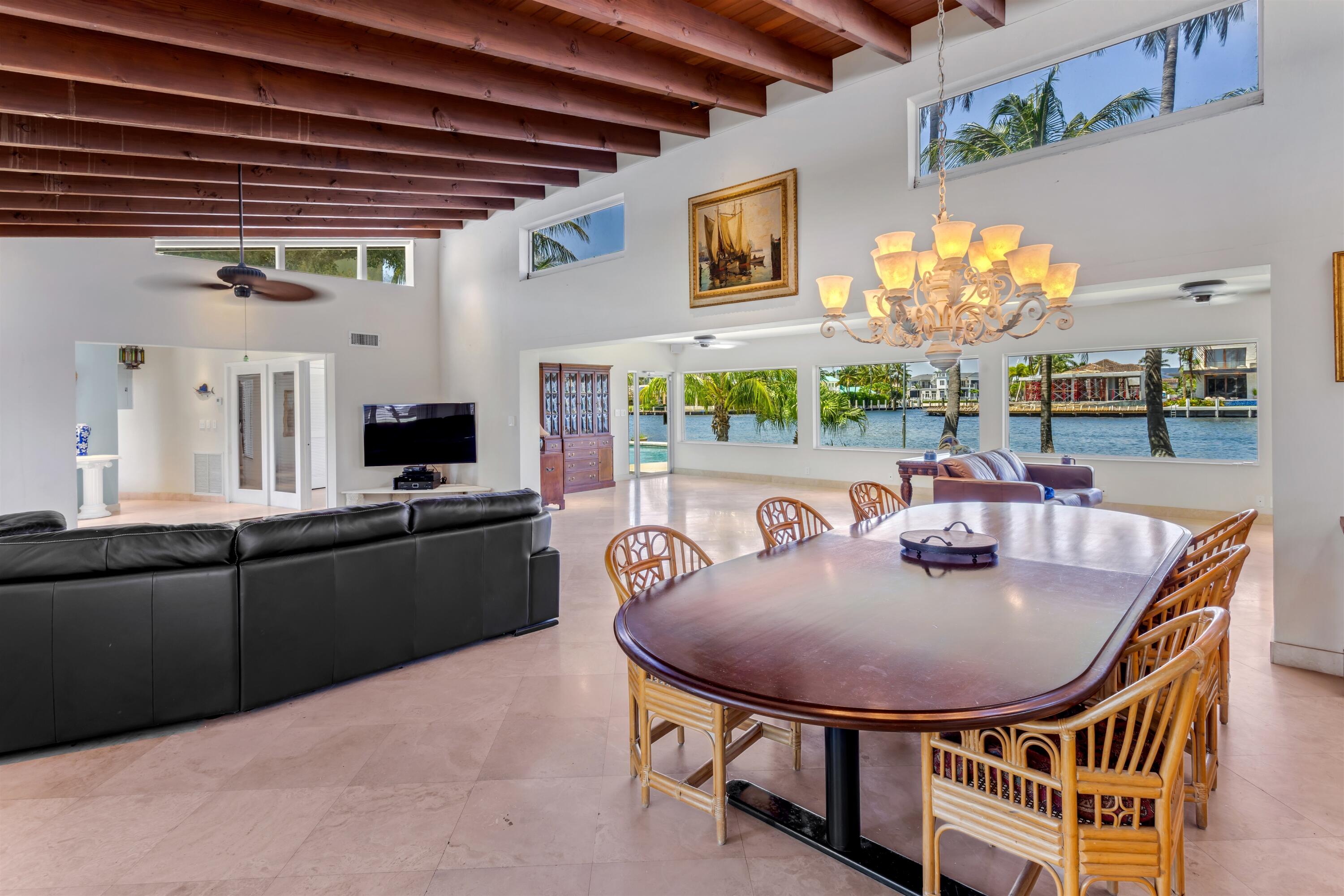 2605 N Riverside Dr Pompano Beach, FL 33062