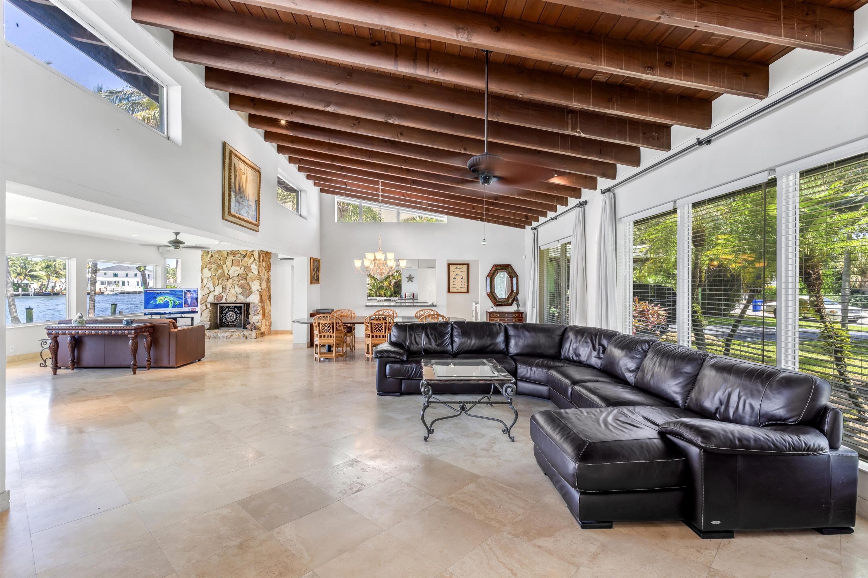 2605 N Riverside Dr Pompano Beach, FL 33062