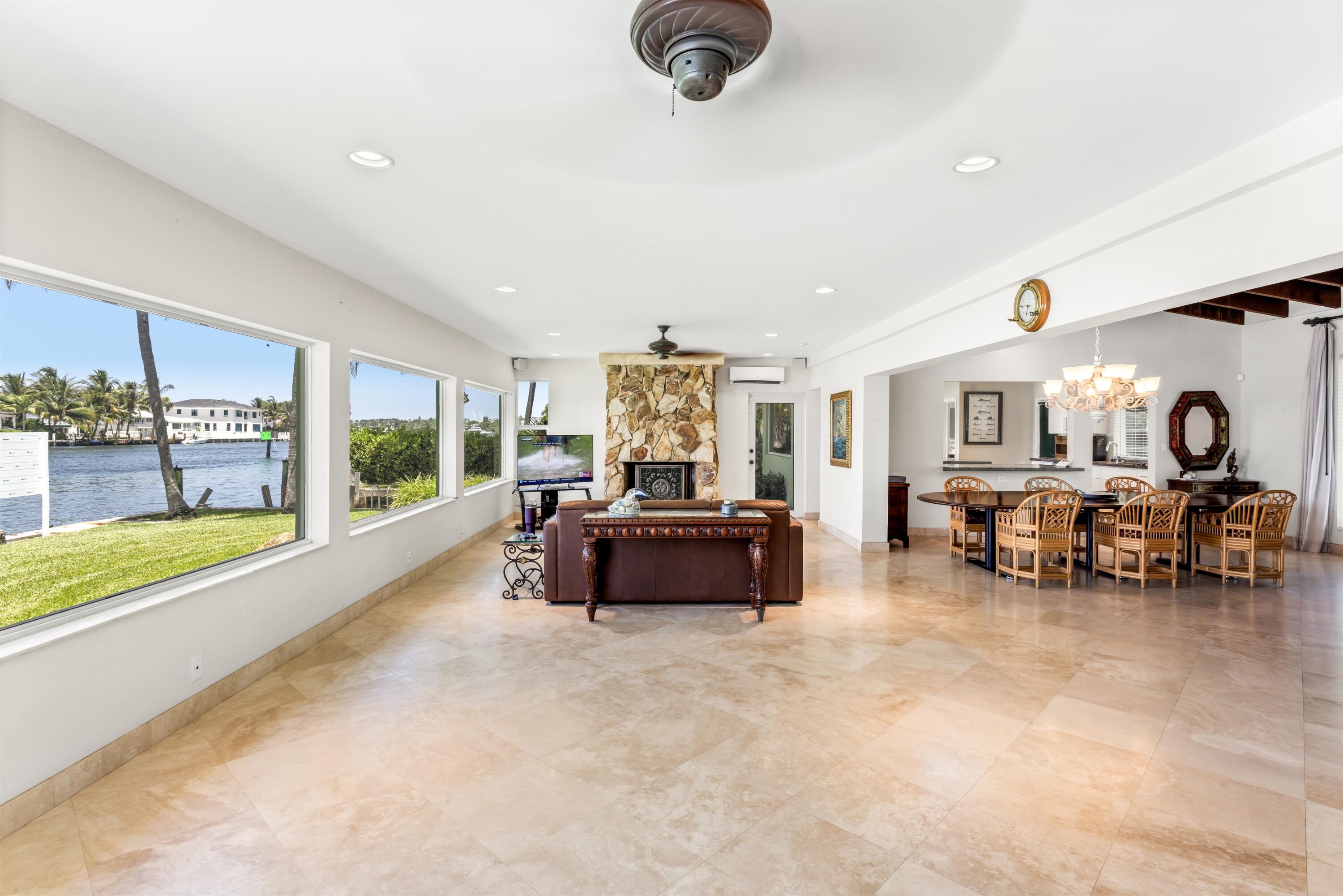 2605 N Riverside Dr Pompano Beach, FL 33062