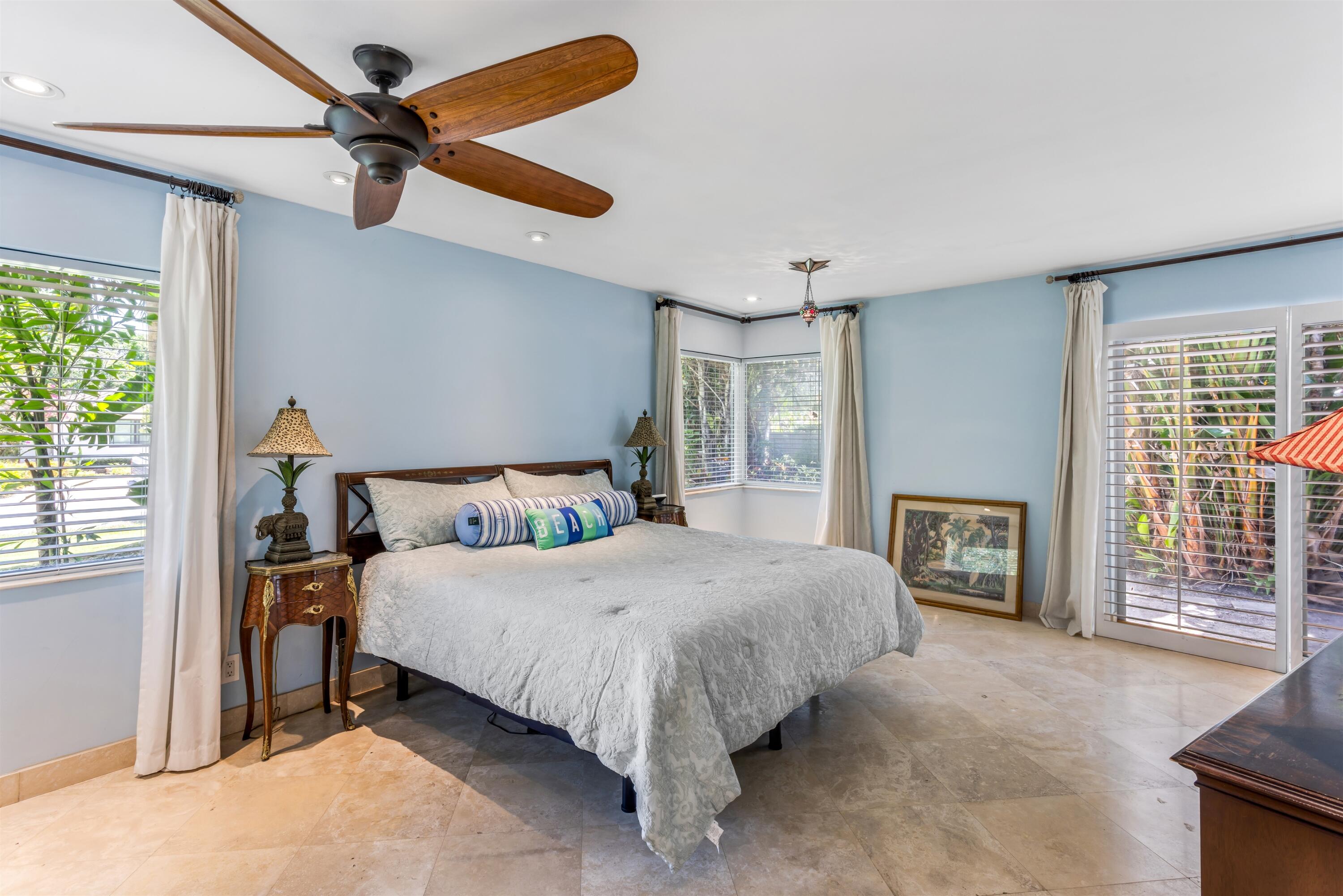 2605 N Riverside Dr Pompano Beach, FL 33062