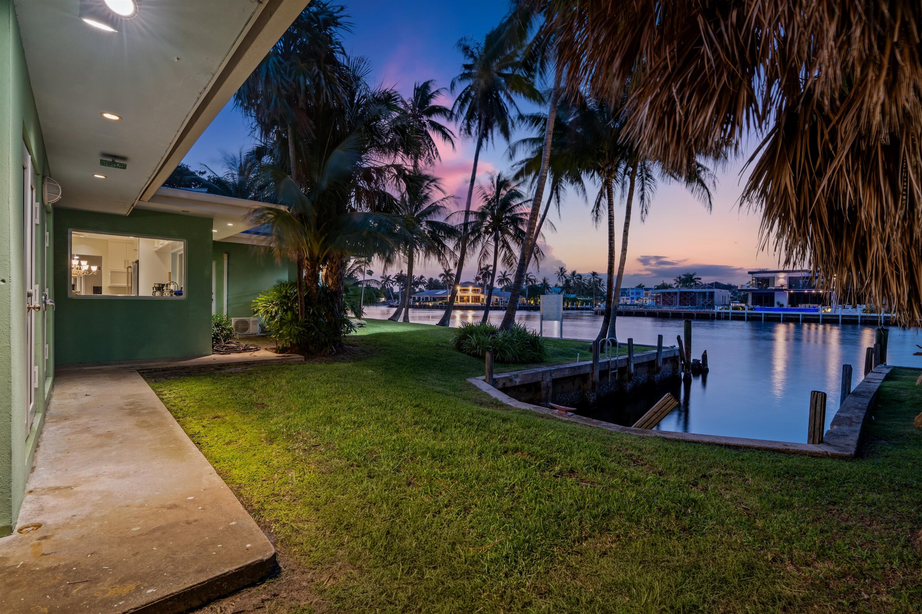 2605 N Riverside Dr Pompano Beach, FL 33062