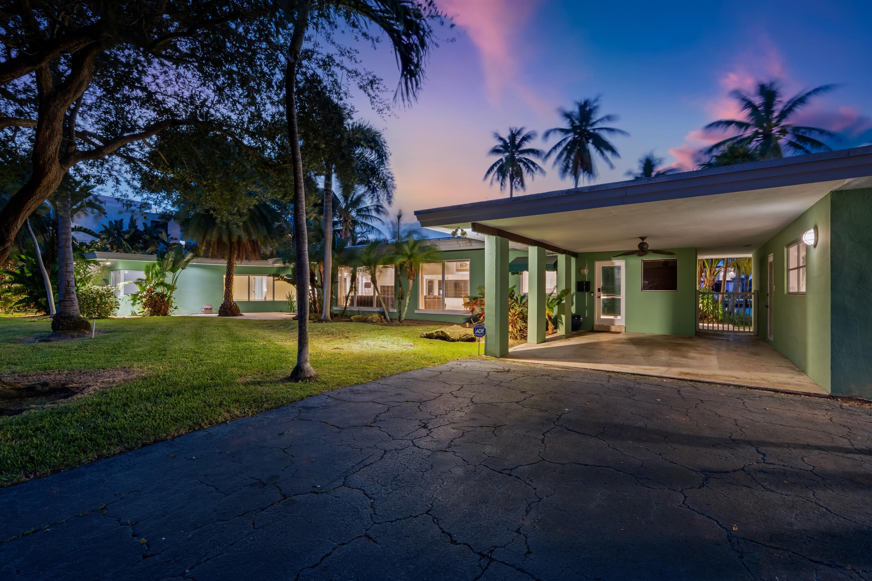 2605 N Riverside Dr Pompano Beach, FL 33062