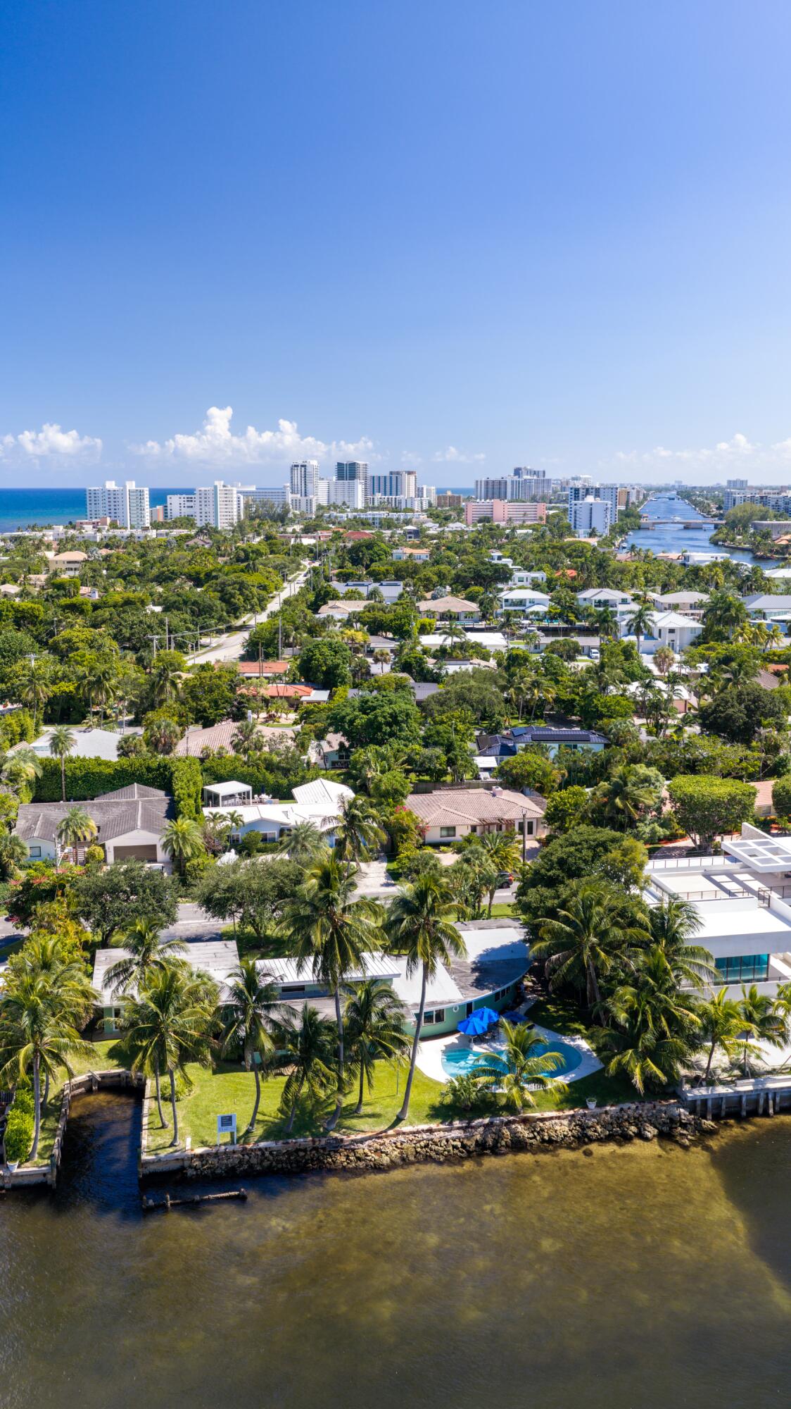 2605 N Riverside Pompano Beach, FL 33062