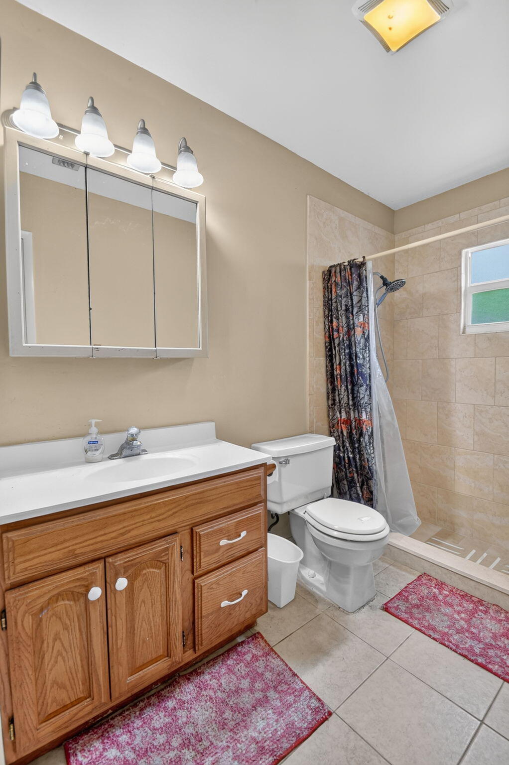 207/227 Ethelyn Dr West Palm Beach, FL 33415