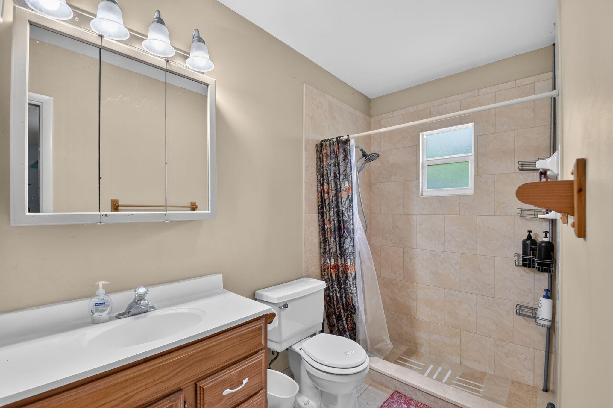 207/227 Ethelyn Dr West Palm Beach, FL 33415