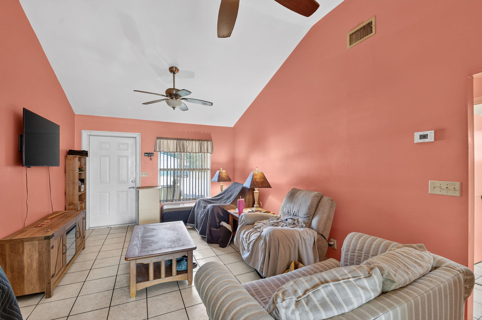 207/227 Ethelyn Dr West Palm Beach, FL 33415