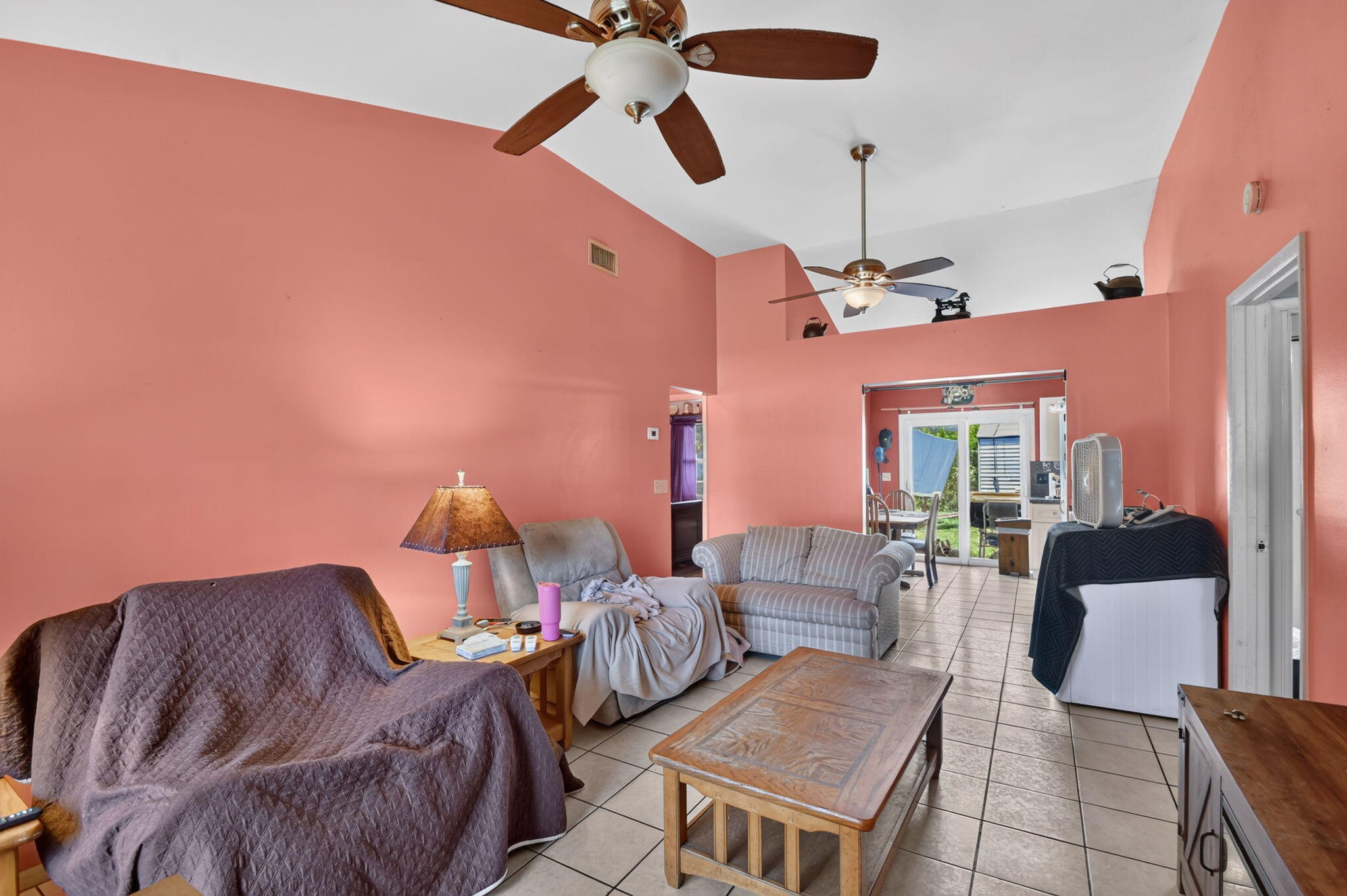 207/227 Ethelyn Dr West Palm Beach, FL 33415