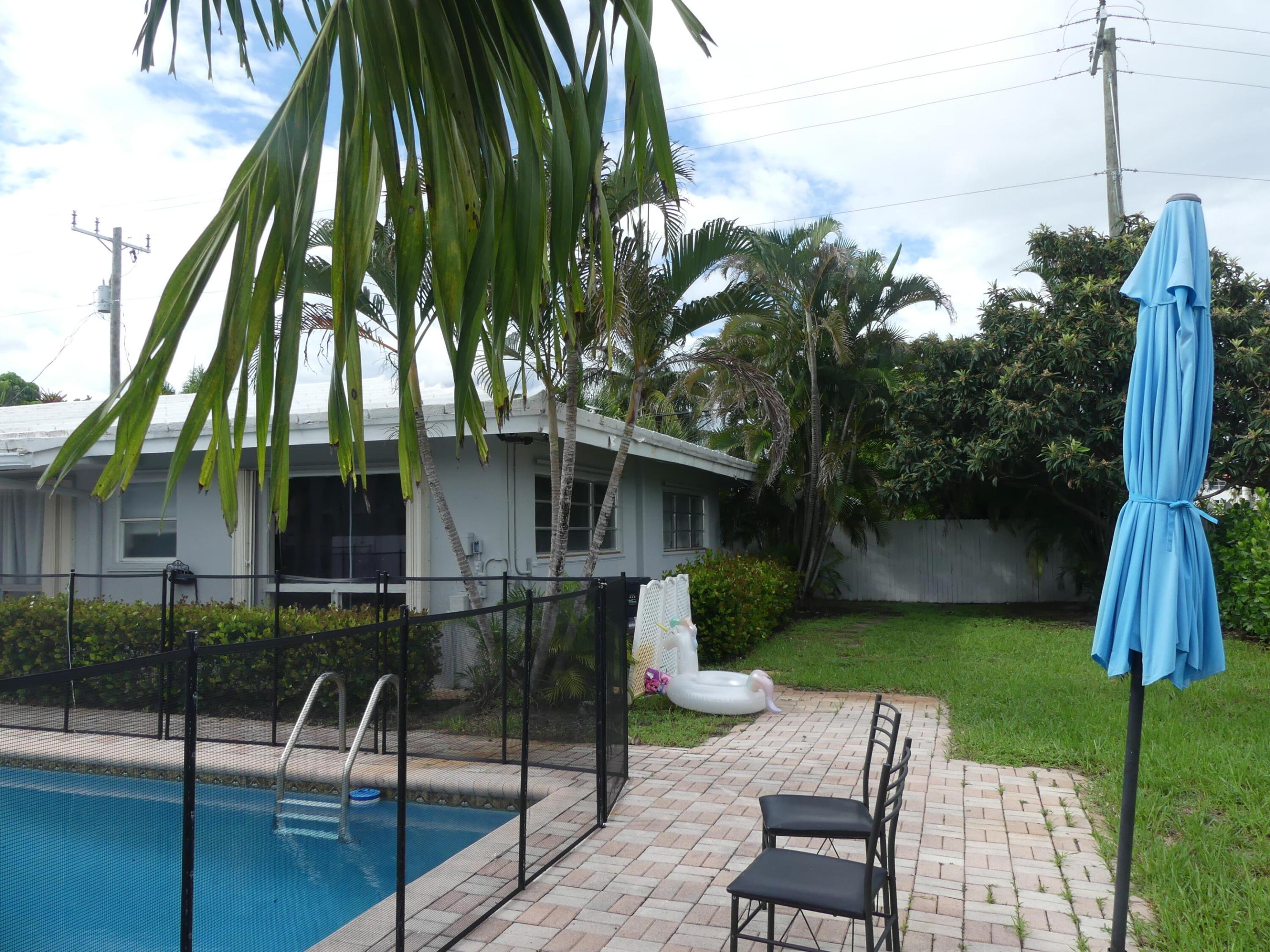 1761 NE 55th St Fort Lauderdale, FL 33334