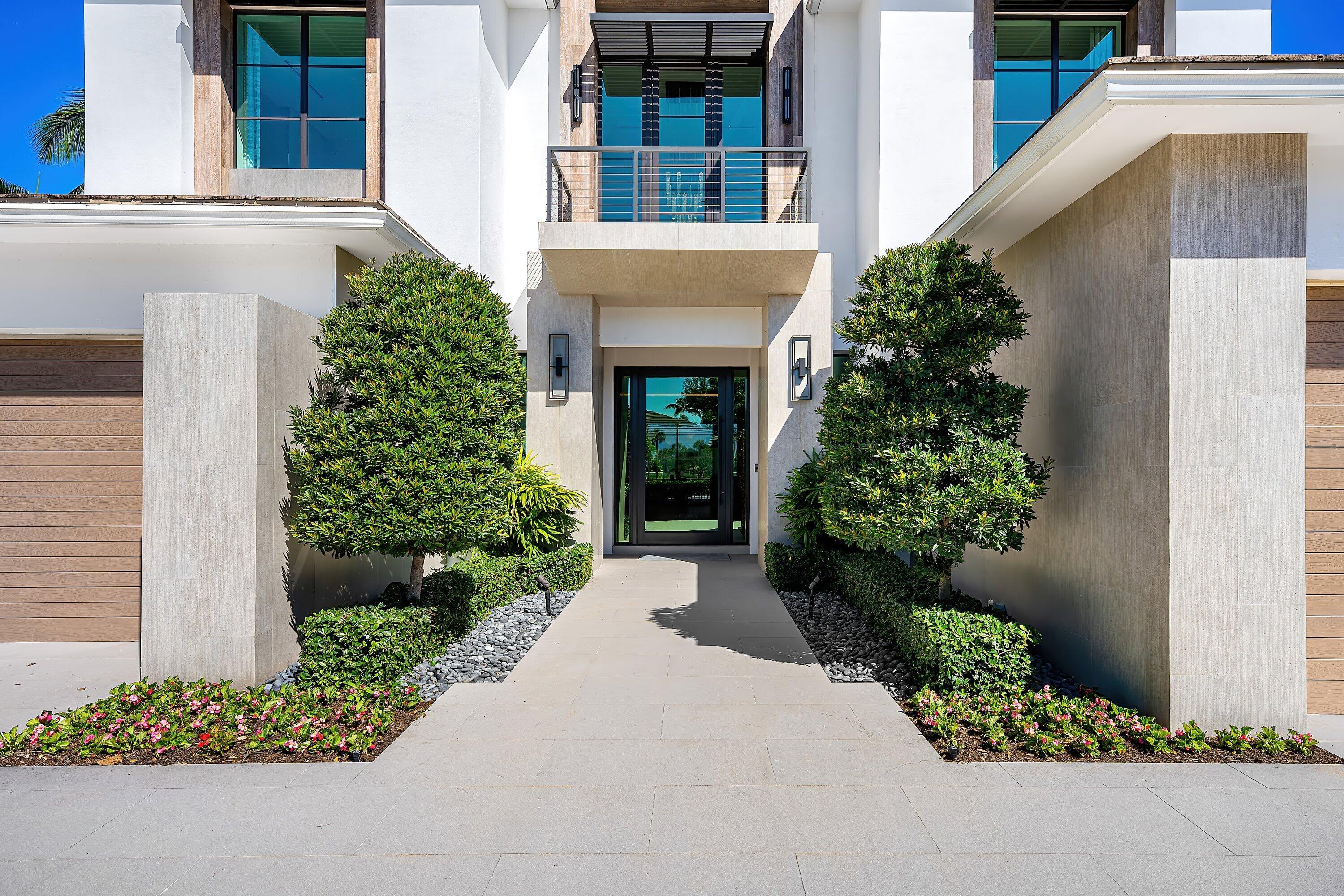 471 Royal Palm Way Boca Raton, FL 33432