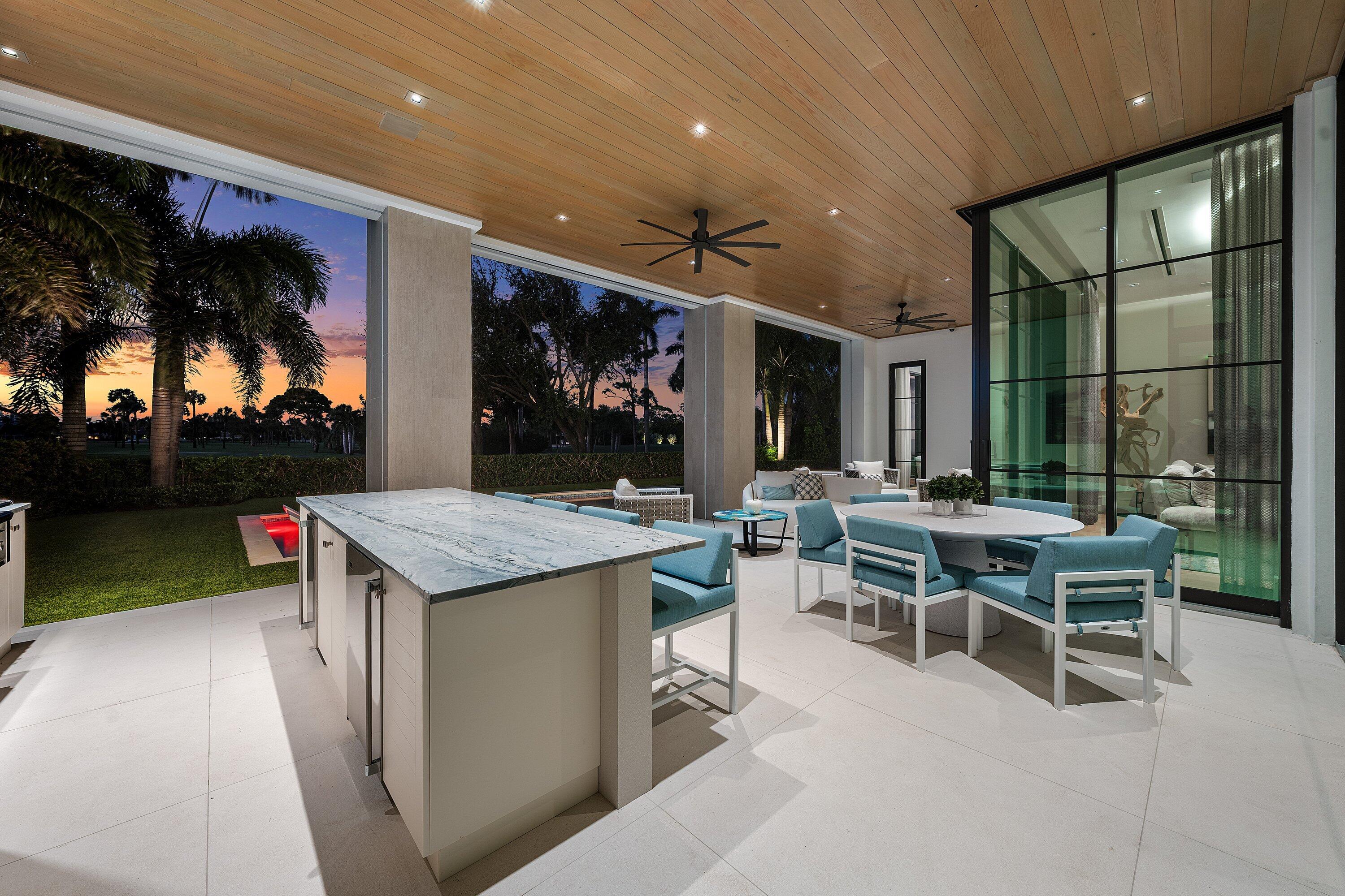 471 Royal Palm Way Boca Raton, FL 33432