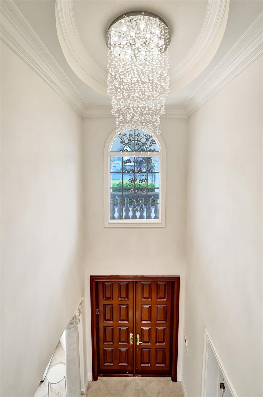 642 Palm Dr Hallandale Beach, FL 33009 642 Palm Dr Hallandale Beach, FL 33009