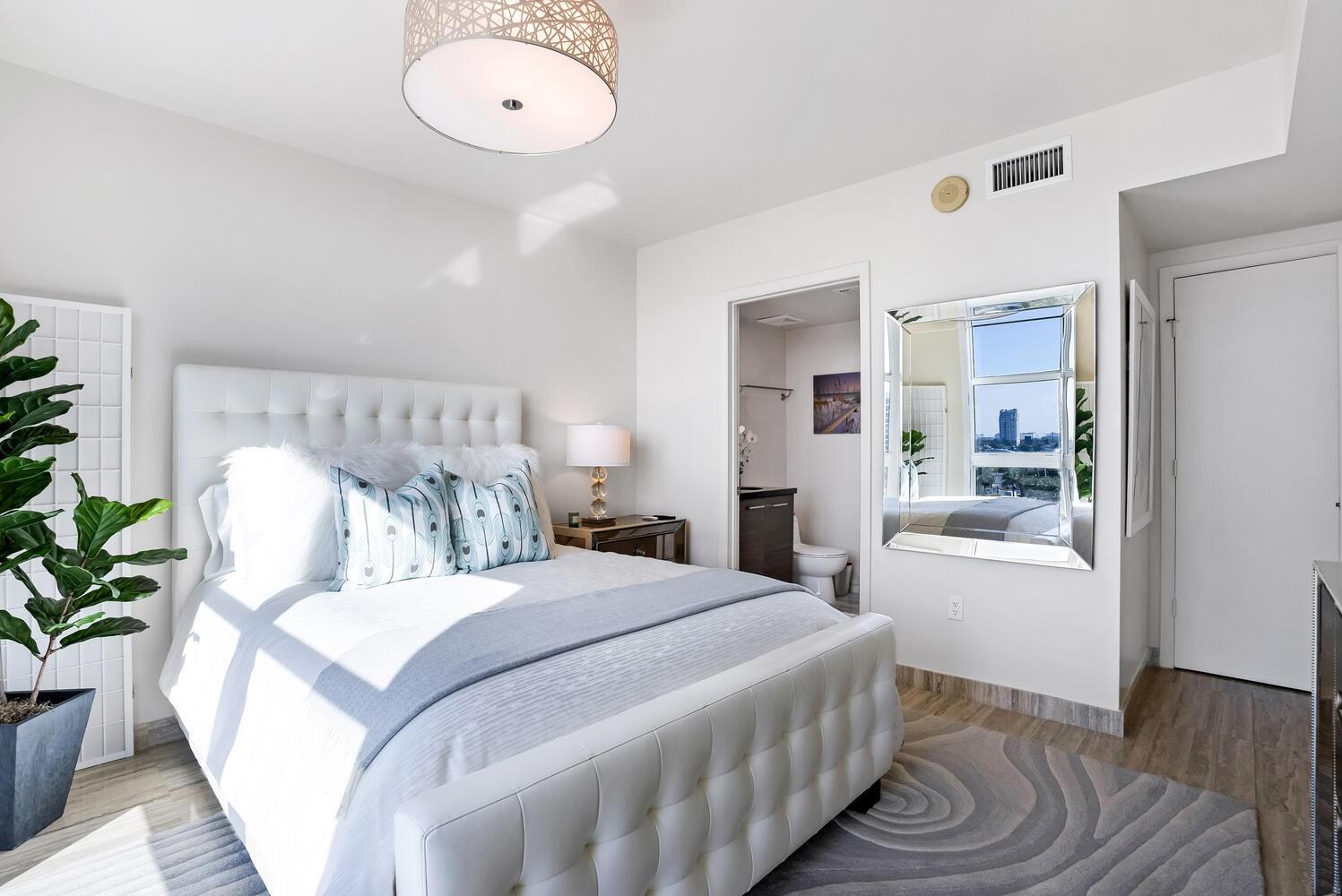 101 S Fort Lauderdale Bch Blvd #801 Fort Lauderdale, FL 33304