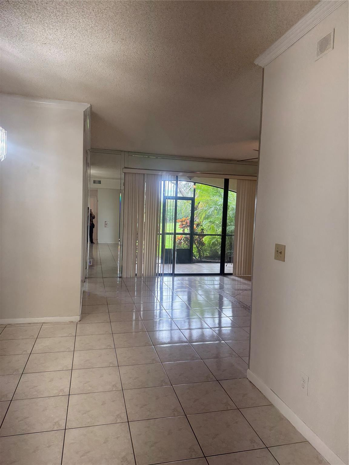 301 SW 158th #104 Pembroke Pines, FL 33027