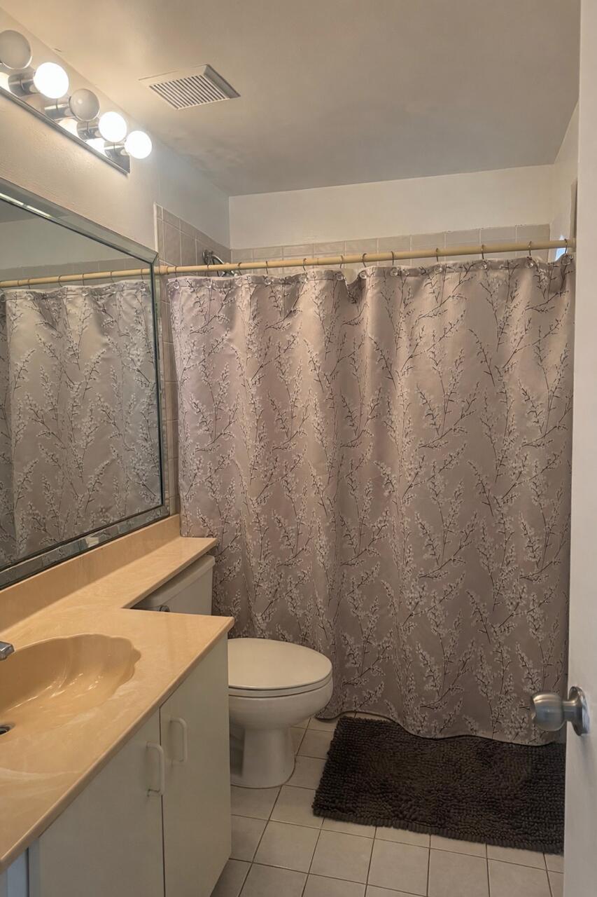 301 SW 158th #104 Pembroke Pines, FL 33027