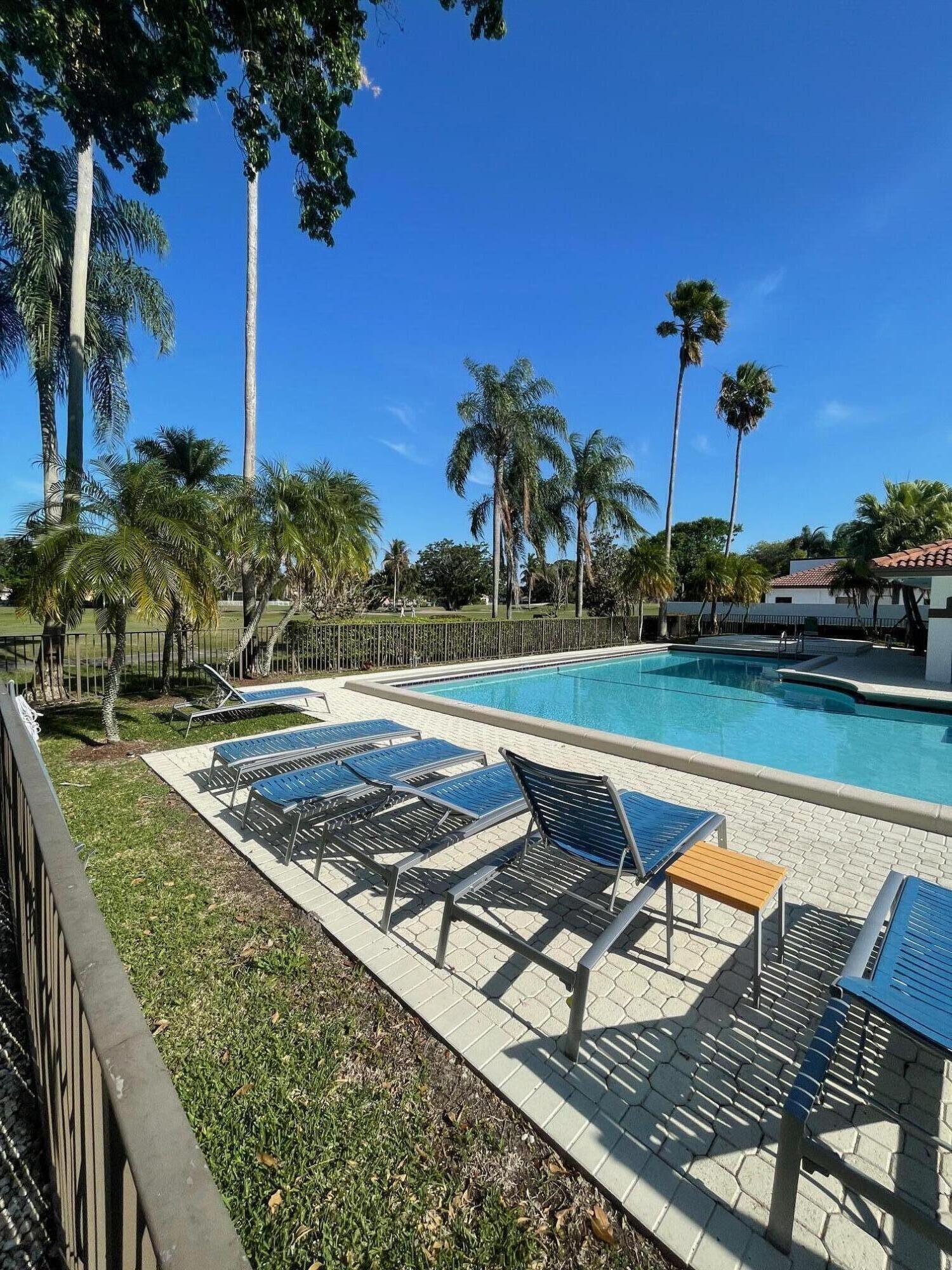 301 SW 158th #104 Pembroke Pines, FL 33027