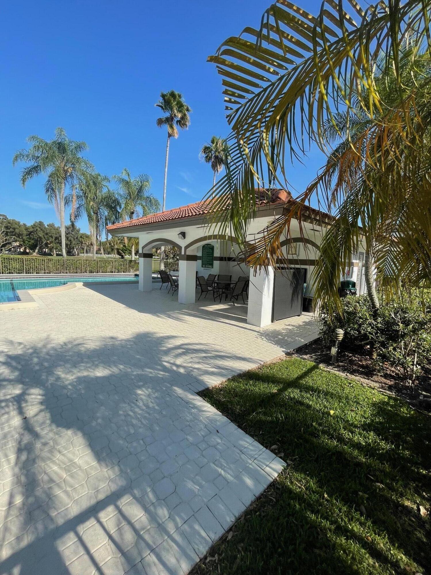 301 SW 158th #104 Pembroke Pines, FL 33027