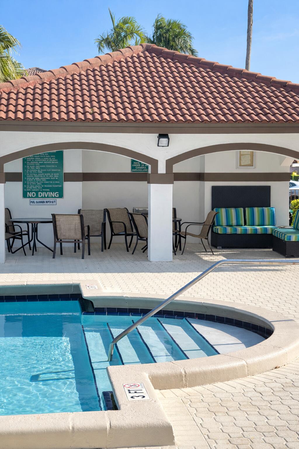 301 SW 158th #104 Pembroke Pines, FL 33027