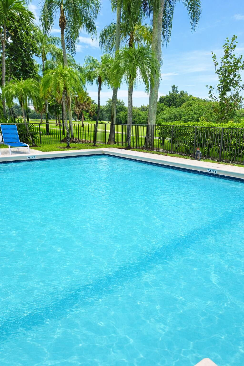 301 SW 158th #104 Pembroke Pines, FL 33027