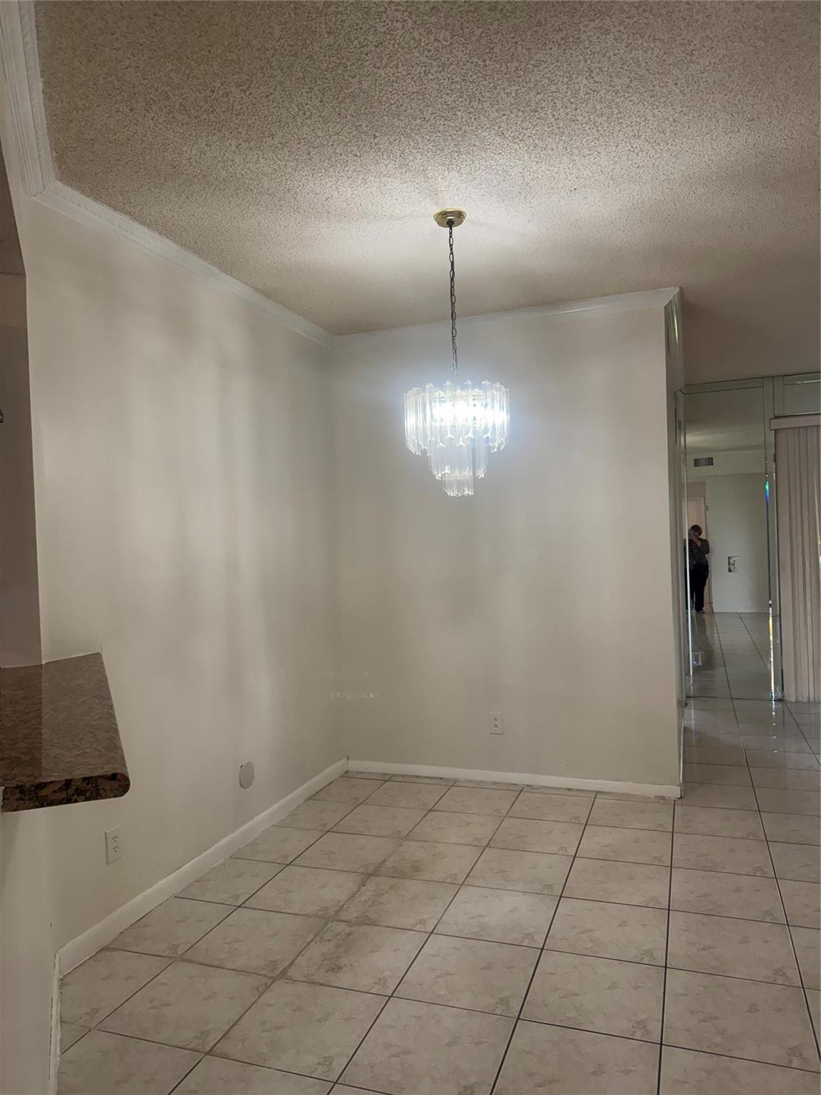 301 SW 158th #104 Pembroke Pines, FL 33027