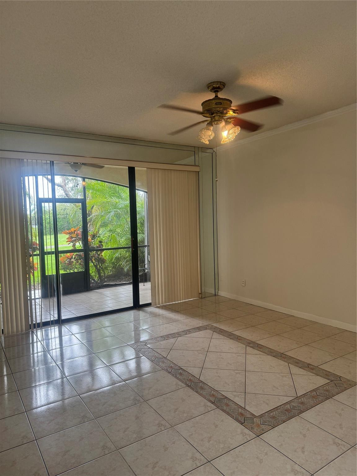 301 SW 158th #104 Pembroke Pines, FL 33027