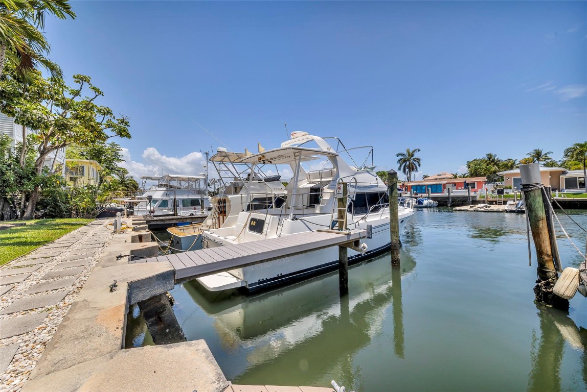 1535 SE 15th #305 Fort Lauderdale, FL 33316