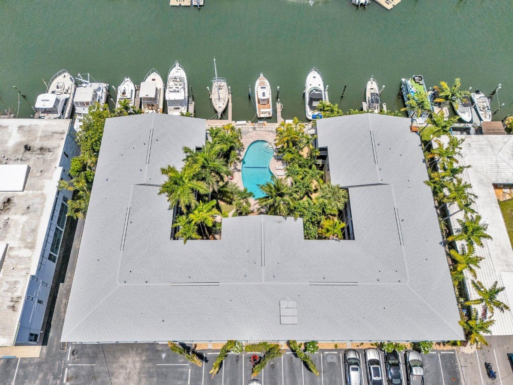 1535 SE 15th #305 Fort Lauderdale, FL 33316