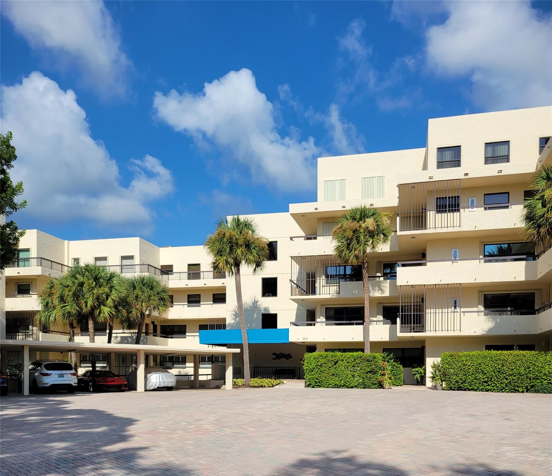 364 Golfview Rd #507