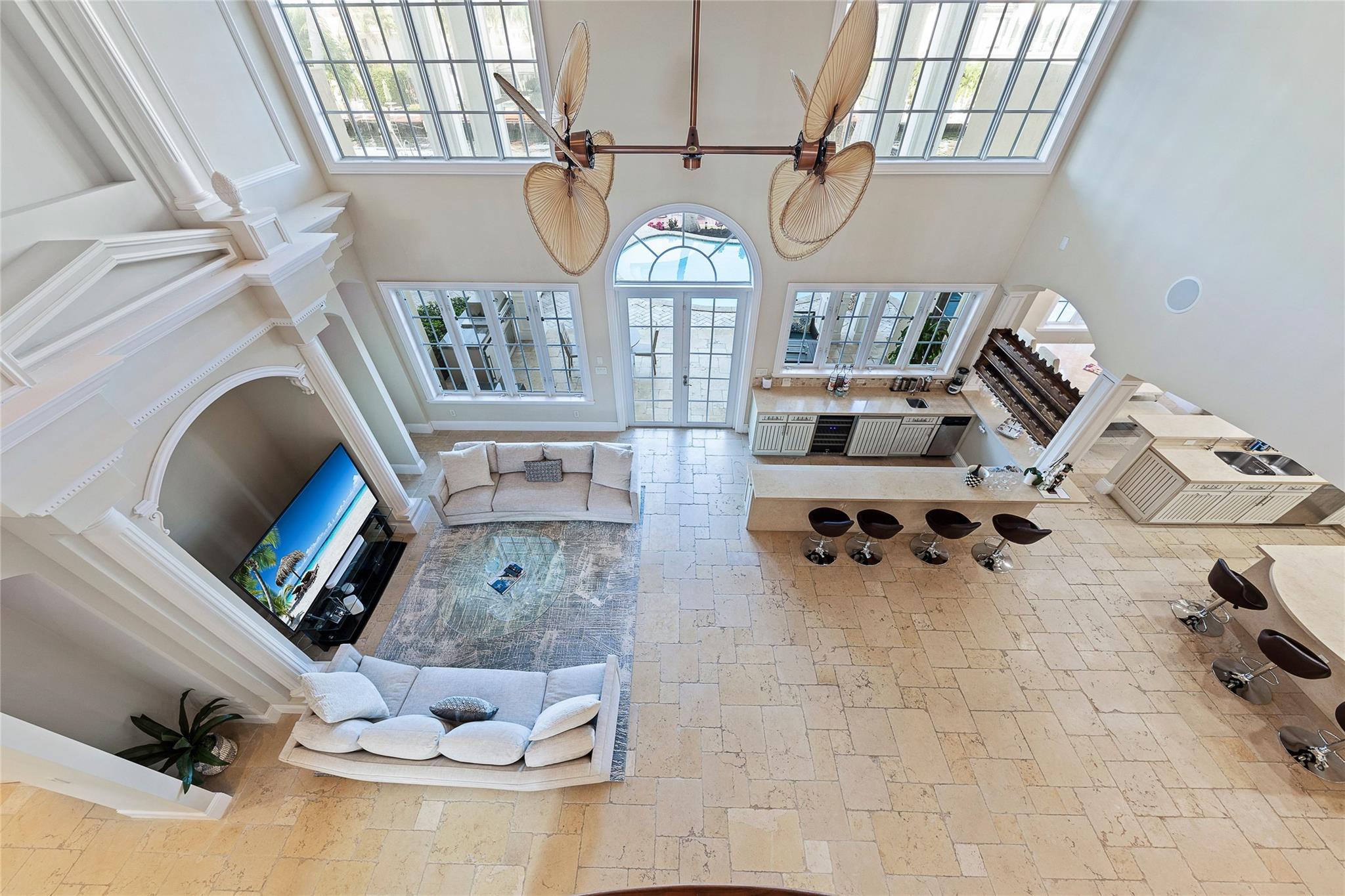 7 Pelican Dr Fort Lauderdale, FL 33301