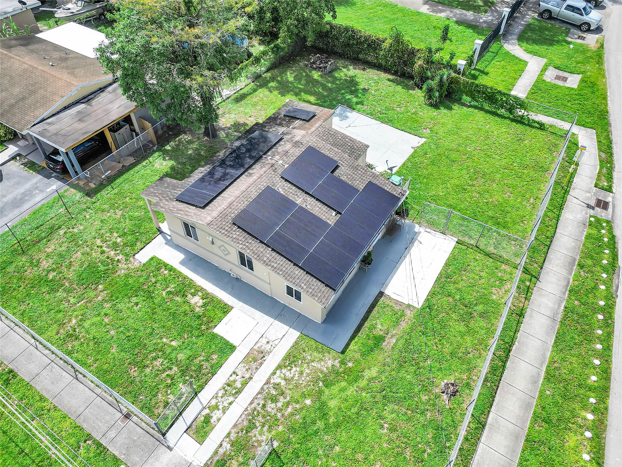 891 NW 34th Ter
