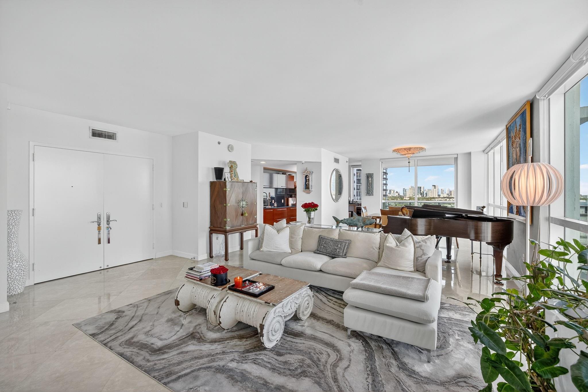 101 S Fort Lauderdale Bch Blvd #1706 Fort Lauderdale, FL 33316