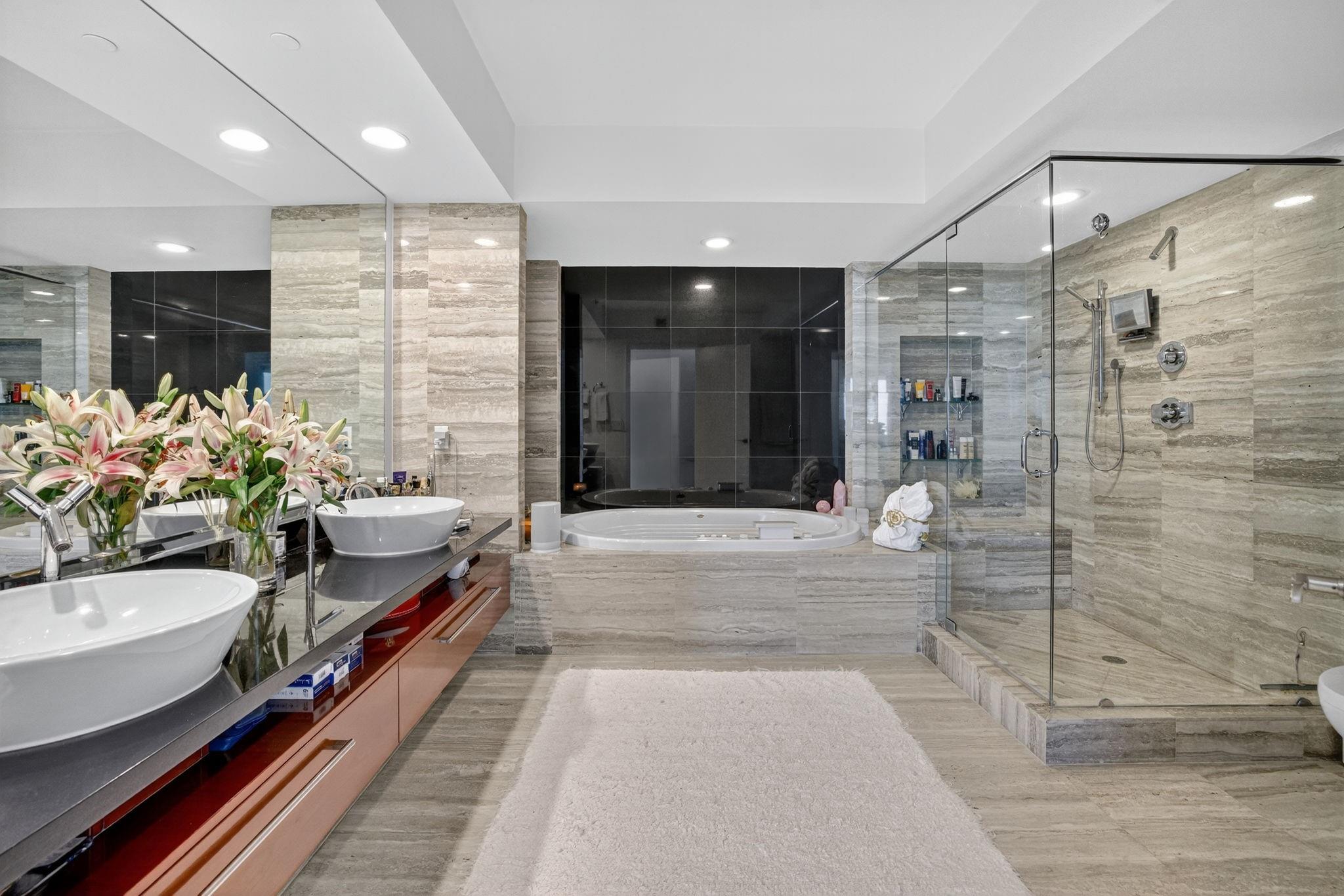 101 S Fort Lauderdale Bch Blvd #1706 Fort Lauderdale, FL 33316