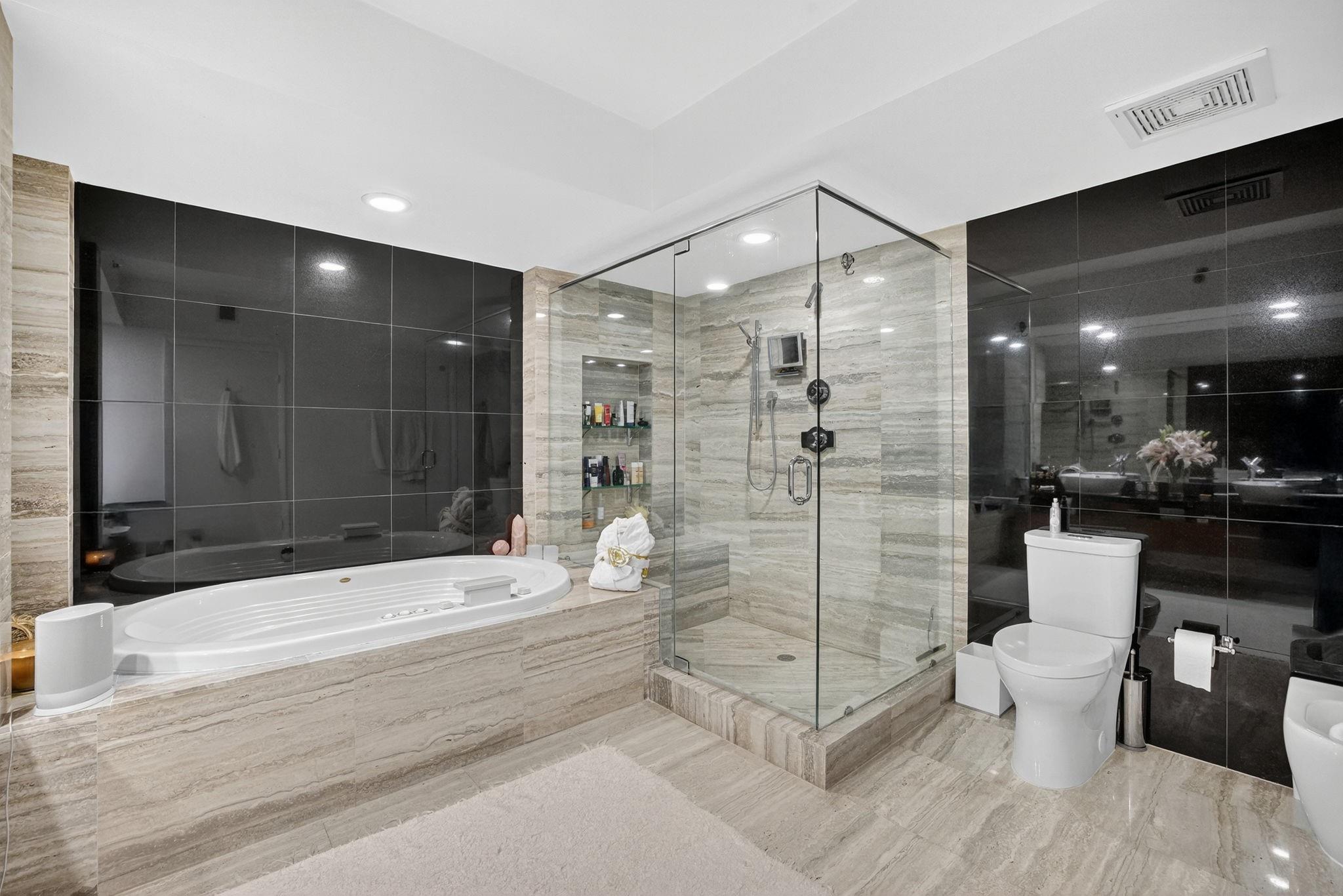 101 S Fort Lauderdale Bch Blvd #1706 Fort Lauderdale, FL 33316