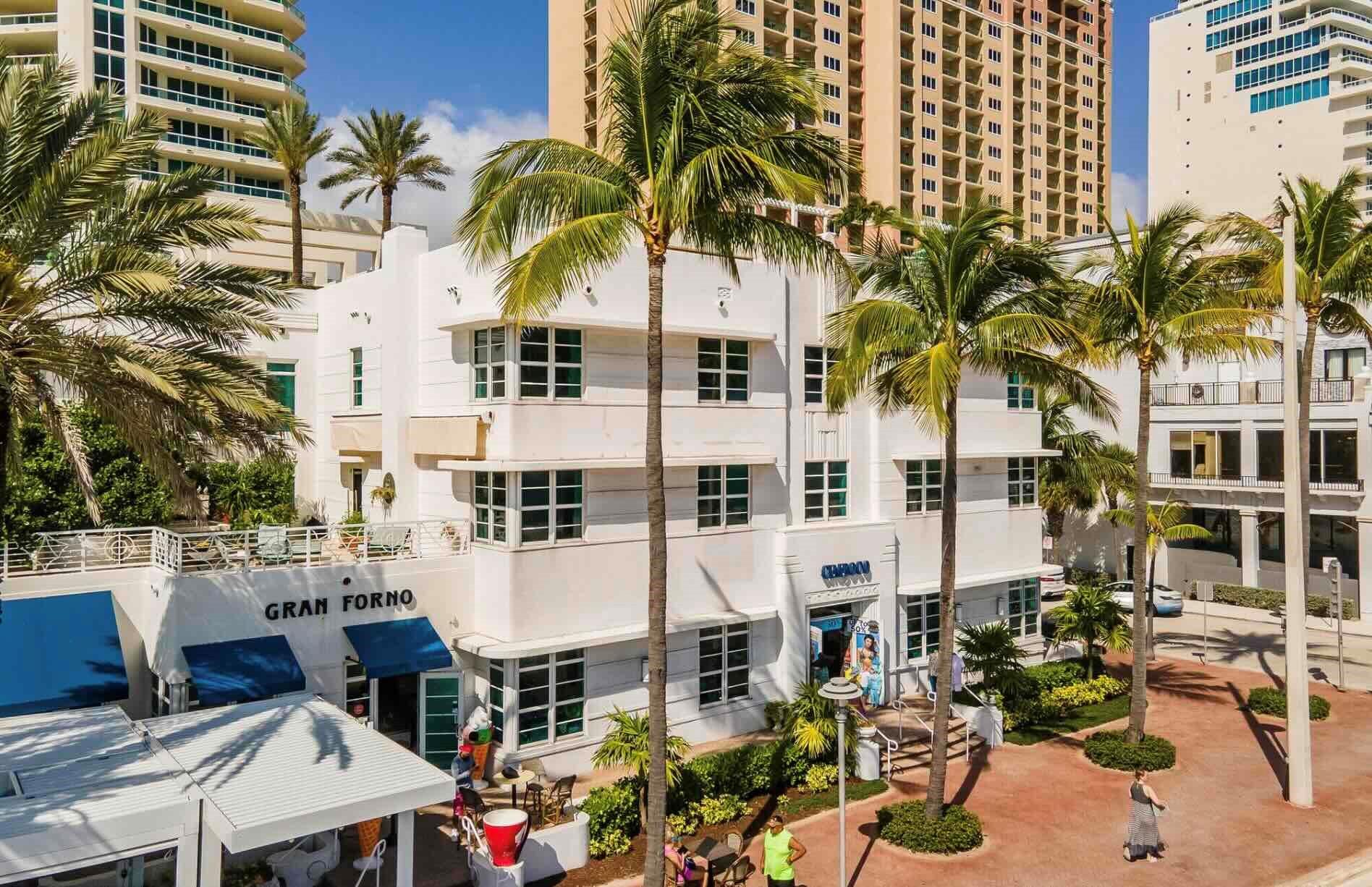 101 S Fort Lauderdale Bch Blvd #1706 Fort Lauderdale, FL 33316