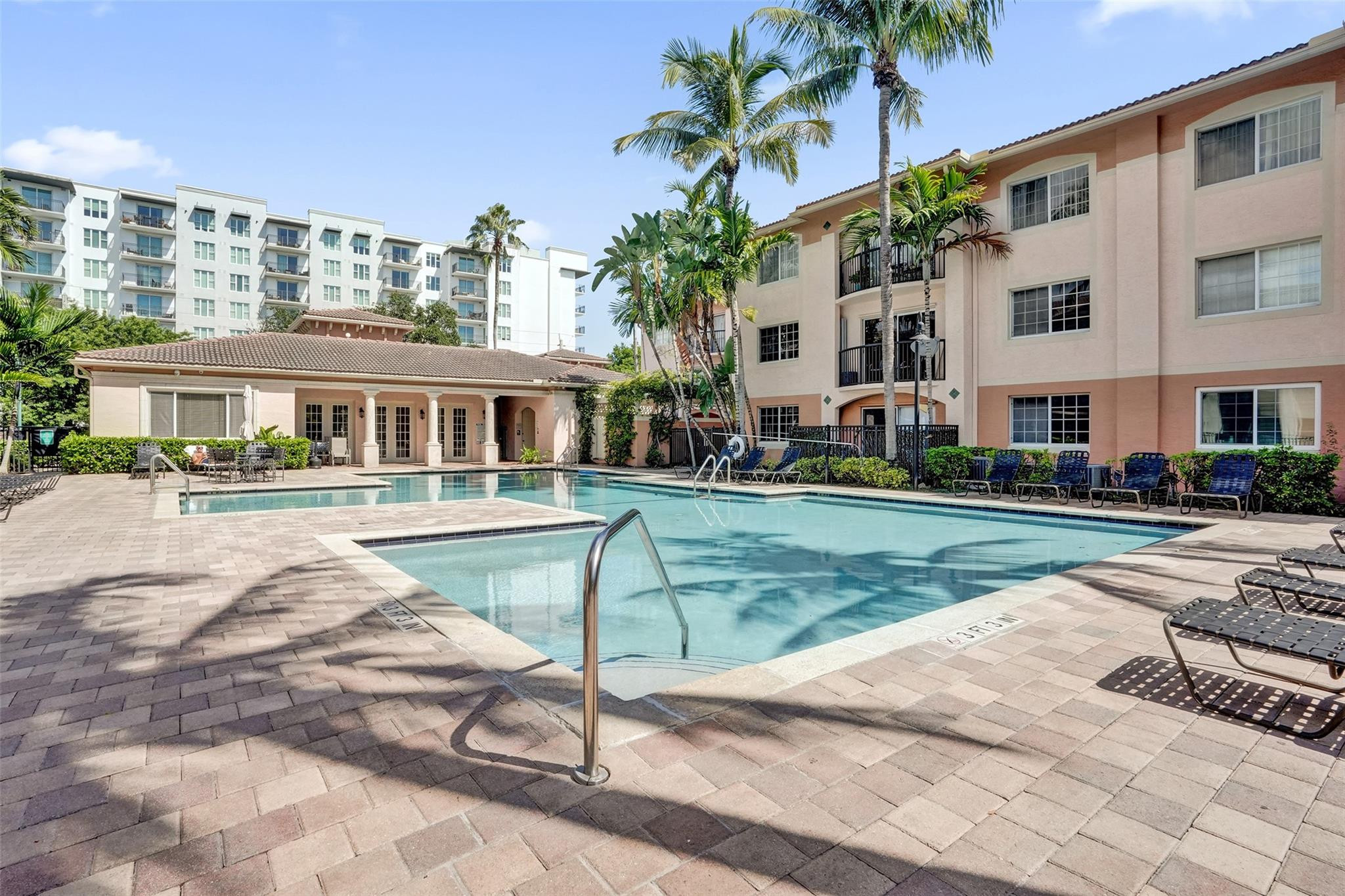 2107 SE 10th Ave #806 Fort Lauderdale, FL 33316