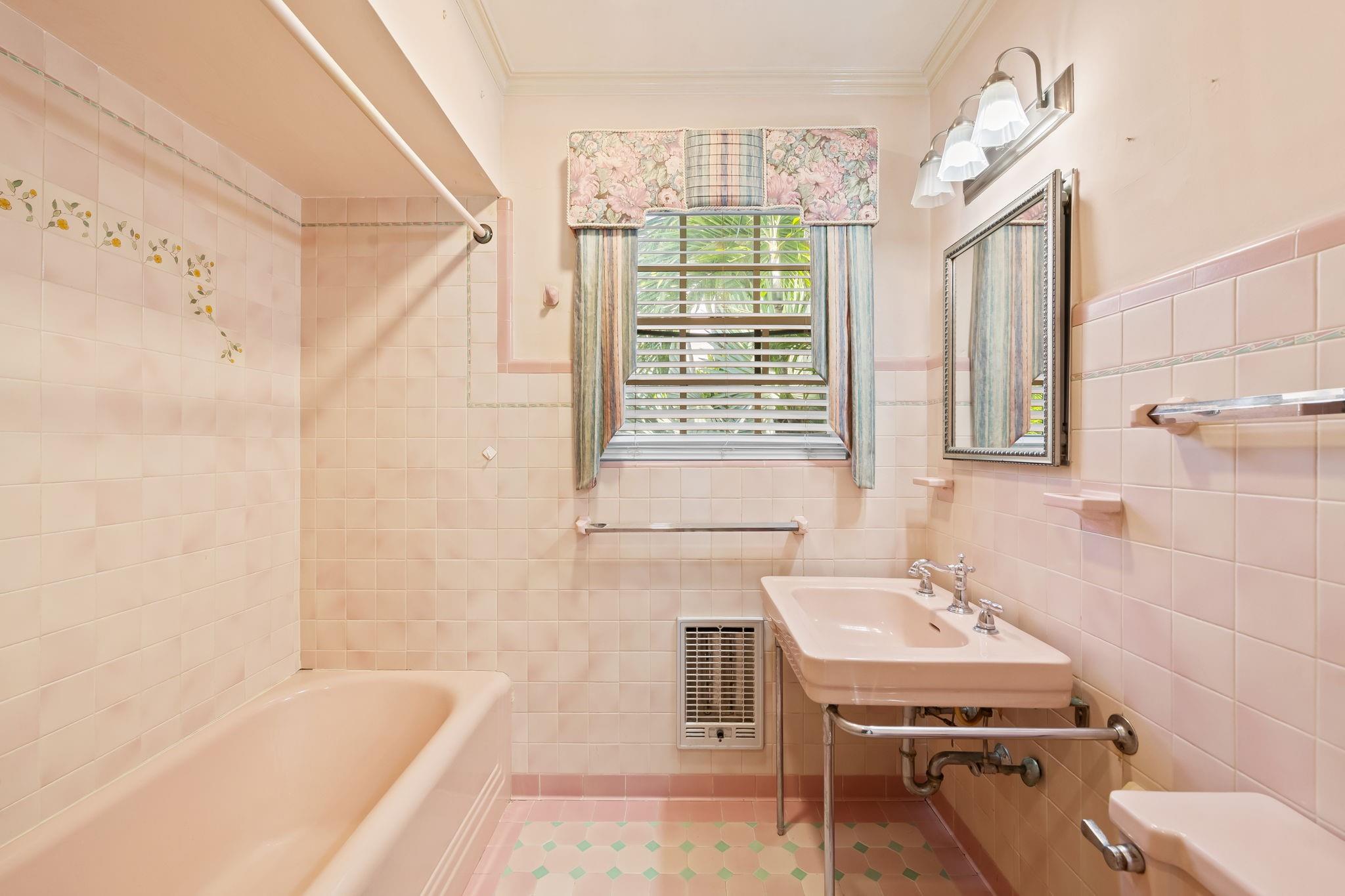 1252 N Rio Vis Blvd Fort Lauderdale, FL 33301