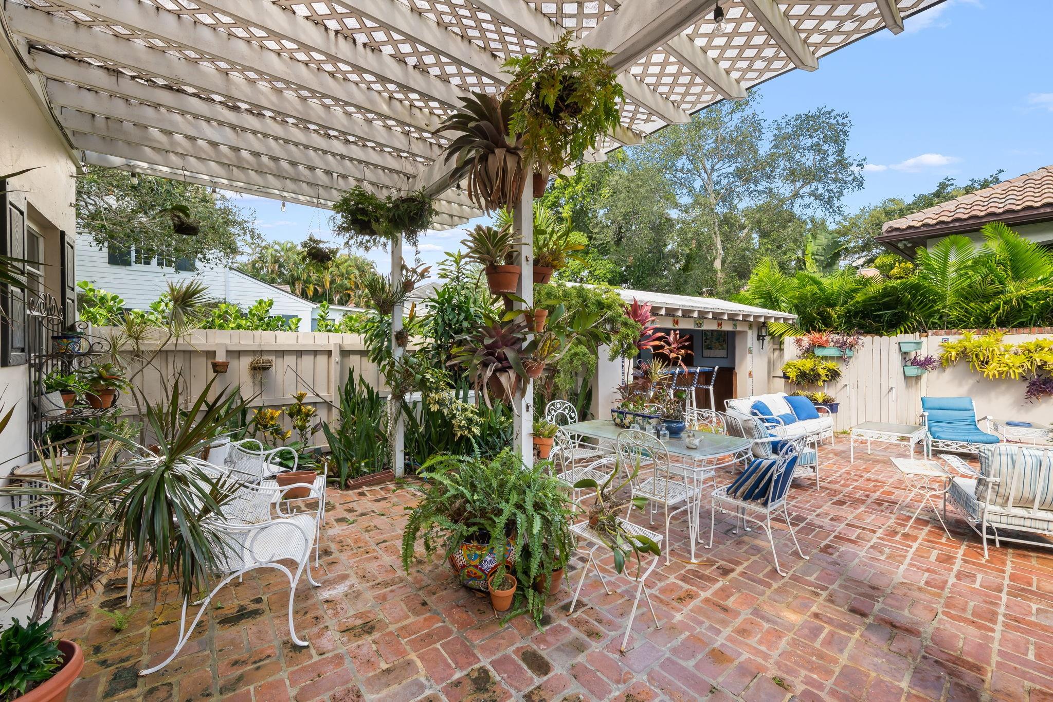 1252 N Rio Vis Blvd Fort Lauderdale, FL 33301