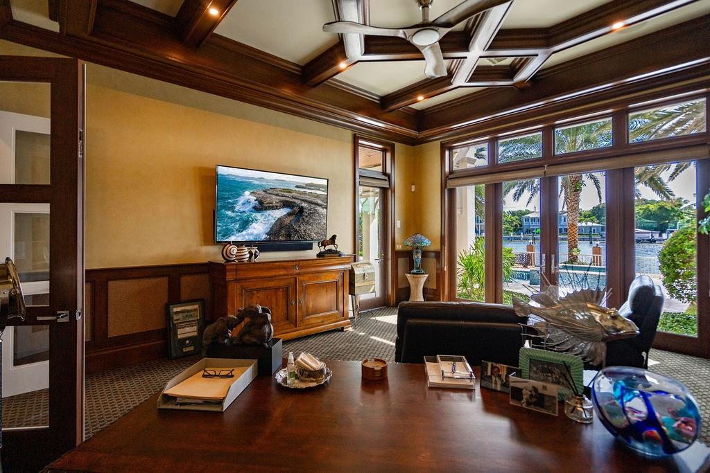 2798 NE 24th St Lighthouse Point, FL 33064