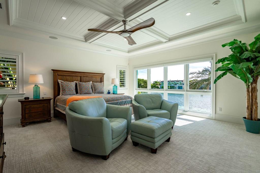 2798 NE 24th St Lighthouse Point, FL 33064