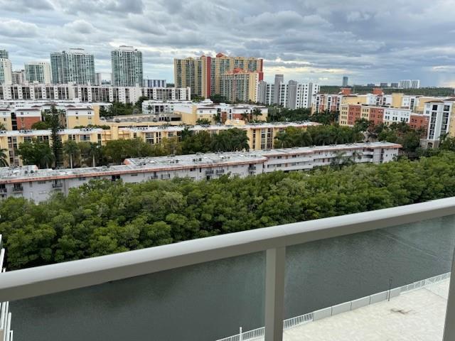 image Winston Towers11