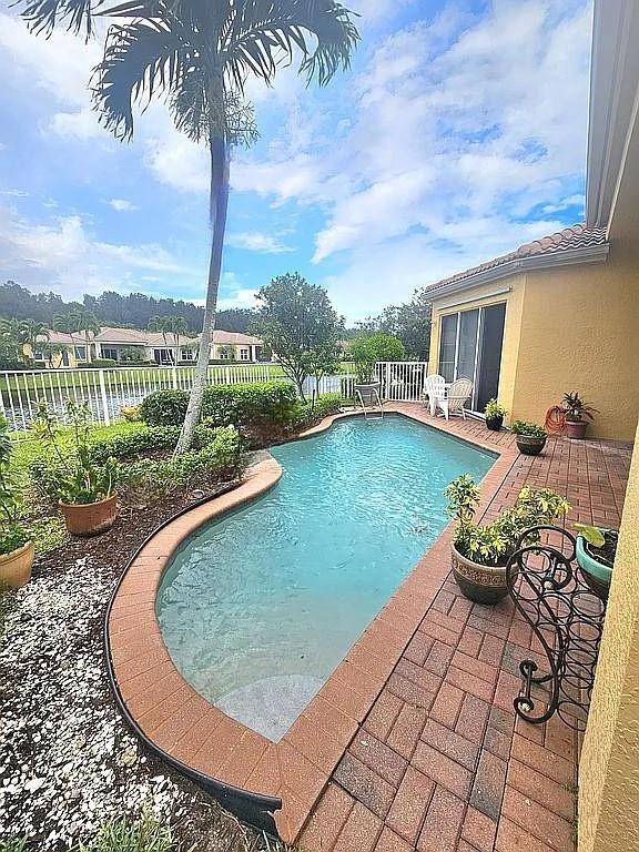 9535 E Maiden Ct Vero Beach, FL 32963