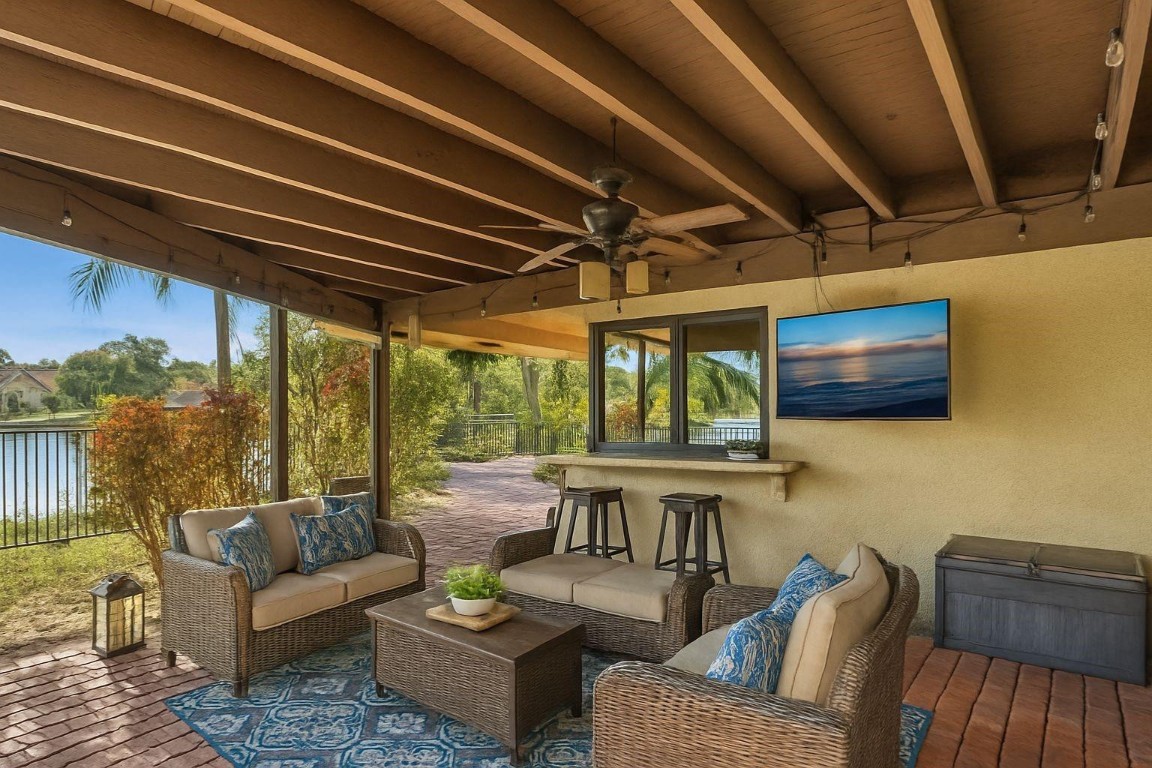 10320 NW 6th St Coral Springs, FL 33071