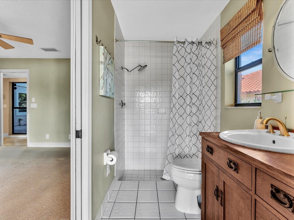 10320 NW 6th St Coral Springs, FL 33071