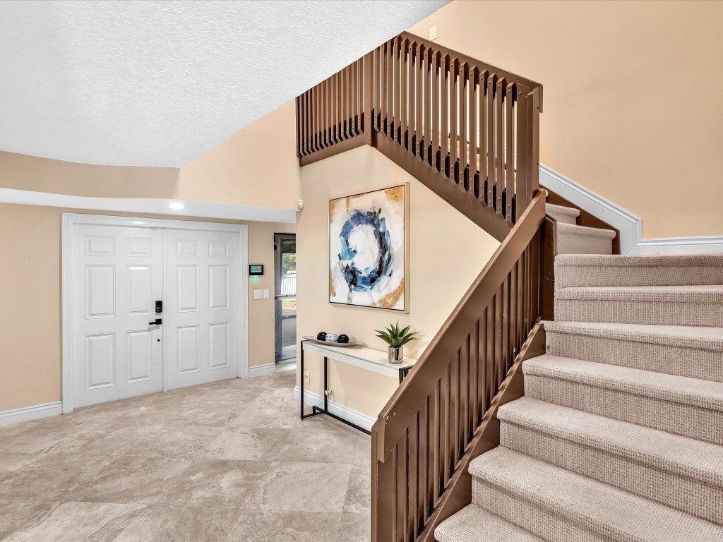 10320 NW 6th St Coral Springs, FL 33071