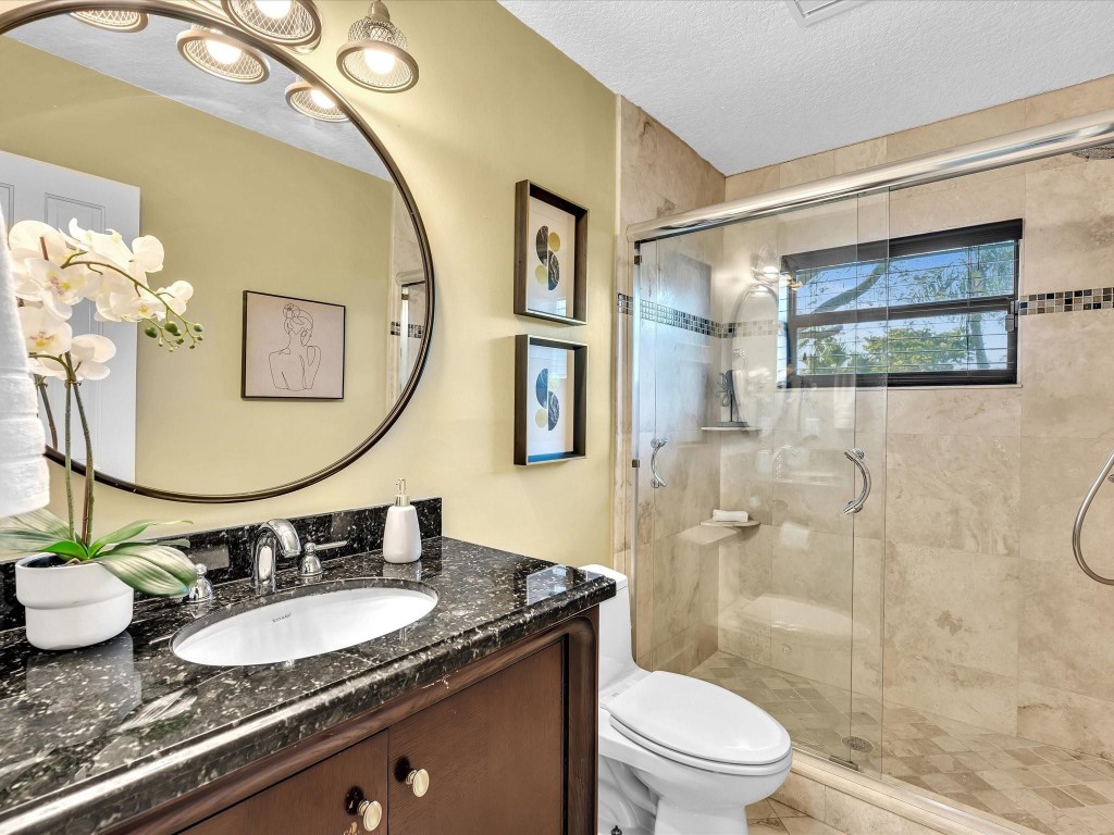 10320 NW 6th St Coral Springs, FL 33071