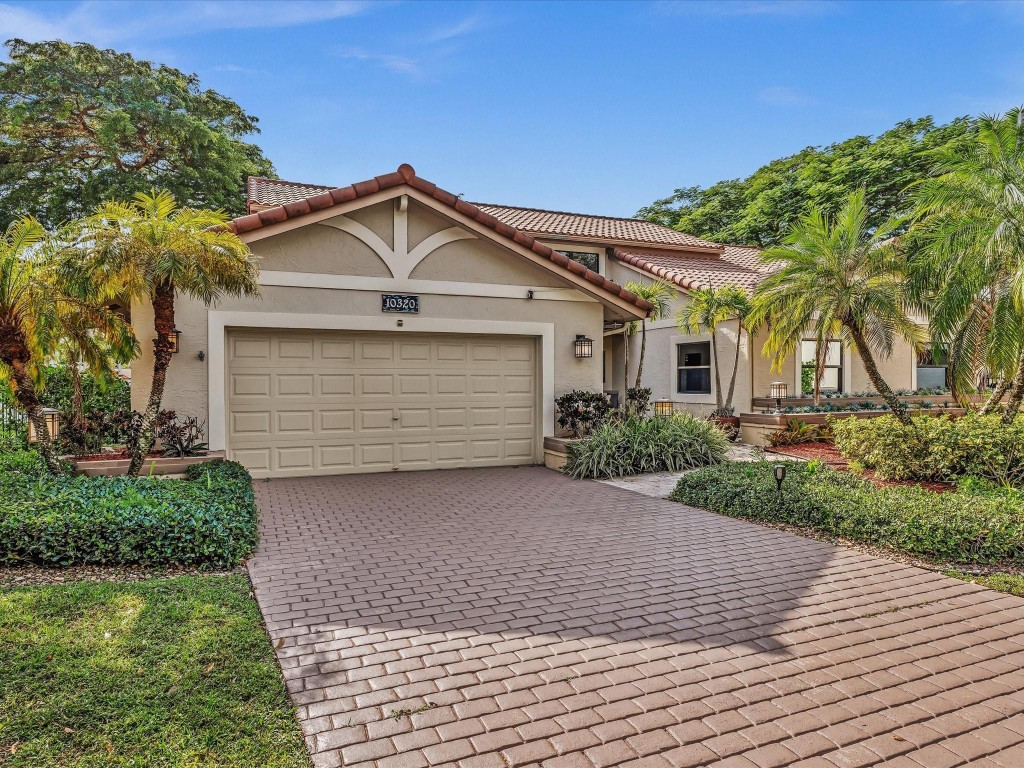 10320 NW 6th St Coral Springs, FL 33071