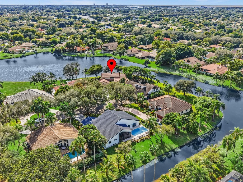 10320 NW 6th St Coral Springs, FL 33071