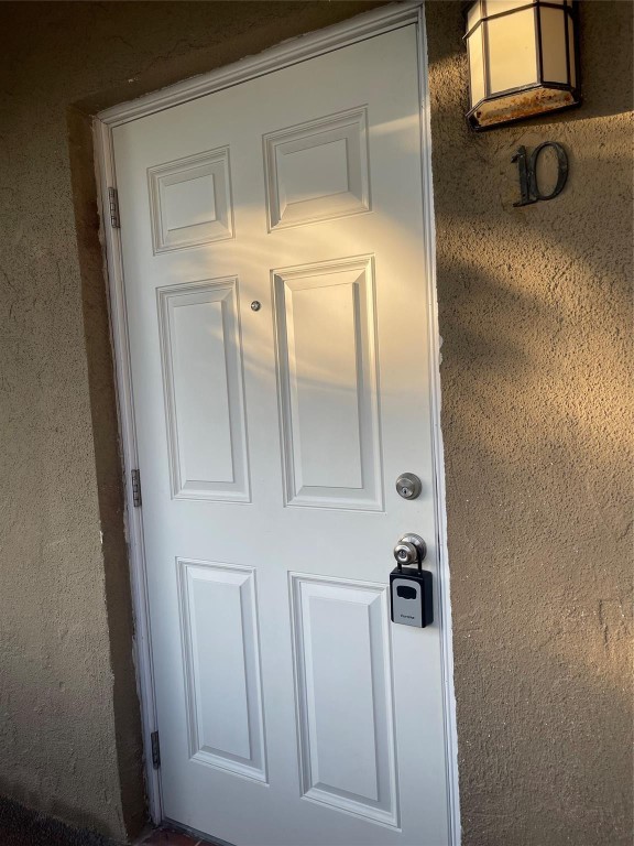 2901 NE 51st St #10 Fort Lauderdale, FL 33308